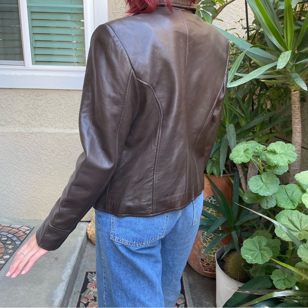 Vintage dark brown Valerie Stevens lambskin leather jacket with pockets - Picture 12 of 15